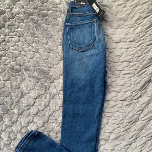 SOLD ON DEPOP - Picture 5 of 7